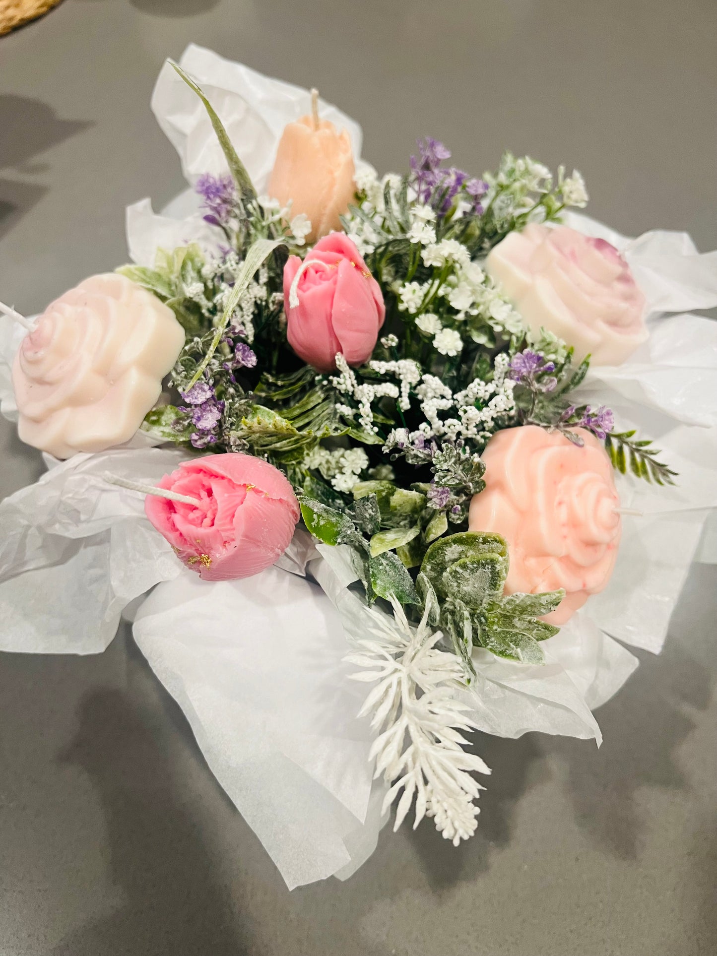 Floral Candle Box – Handmade Flower Candle Arrangement (5 Flowers)