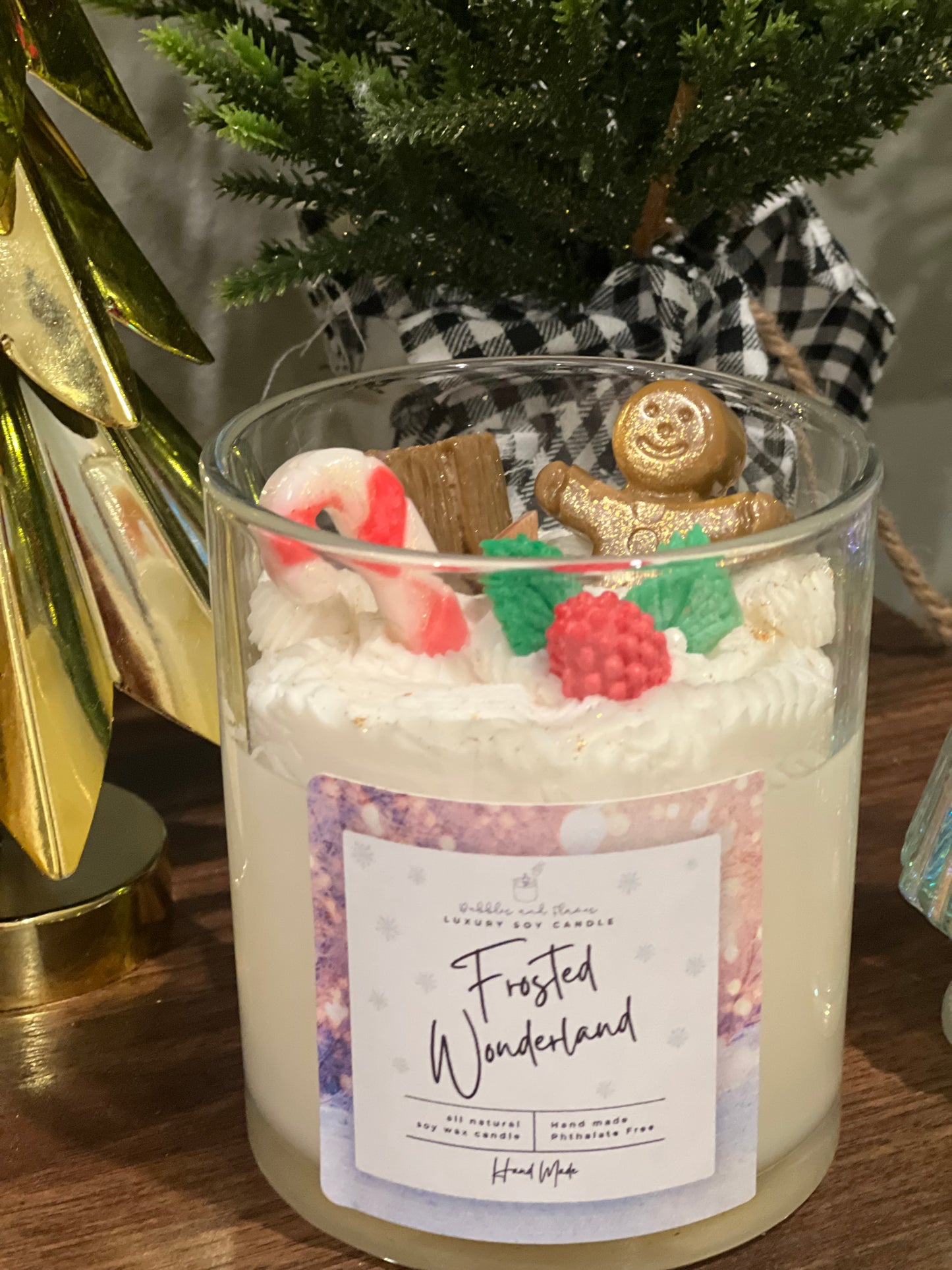 Frosted Wonderland – 10 oz Soy Candle