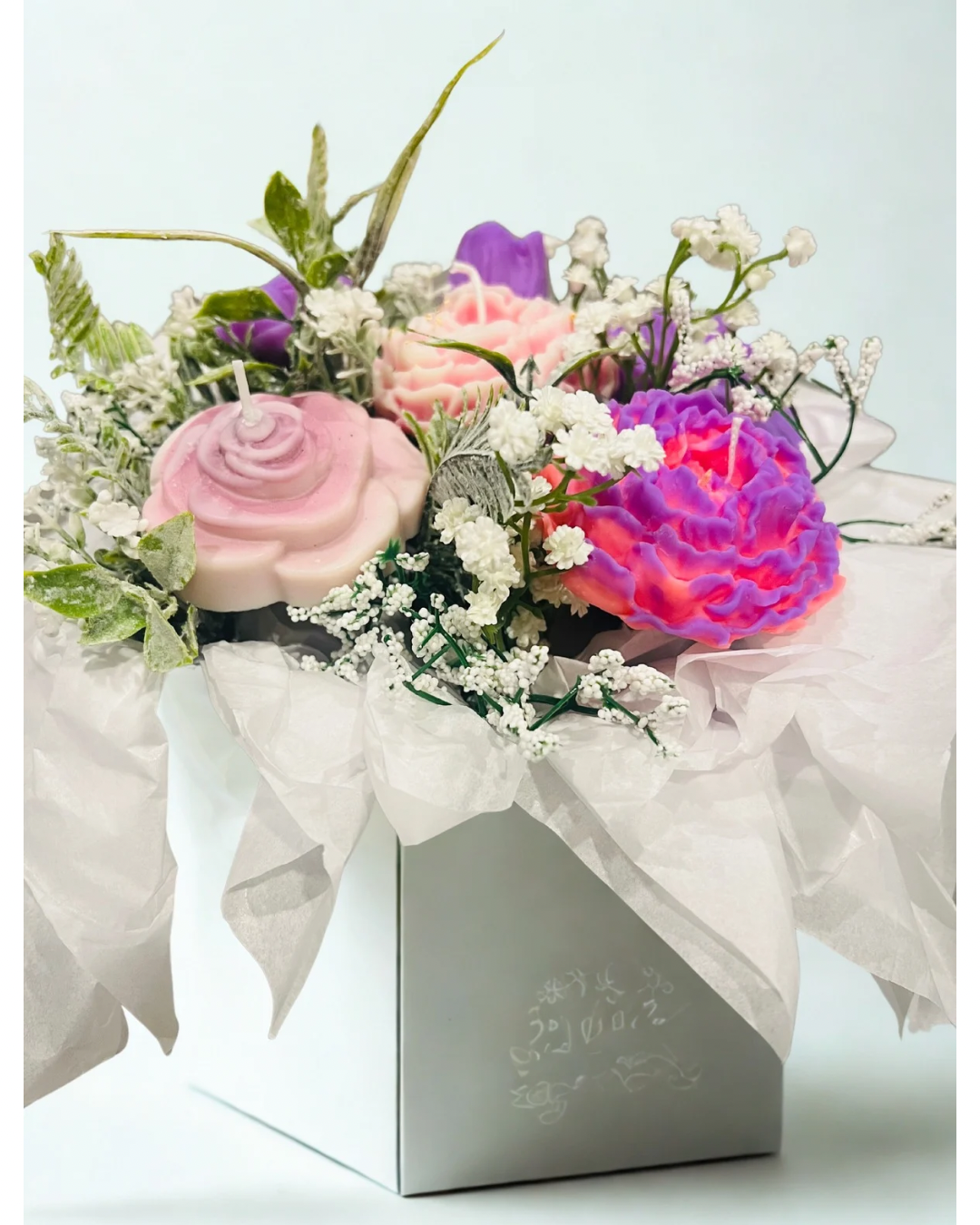 Floral Candle Box – Handmade Flower Candle Arrangement (5 Flowers)